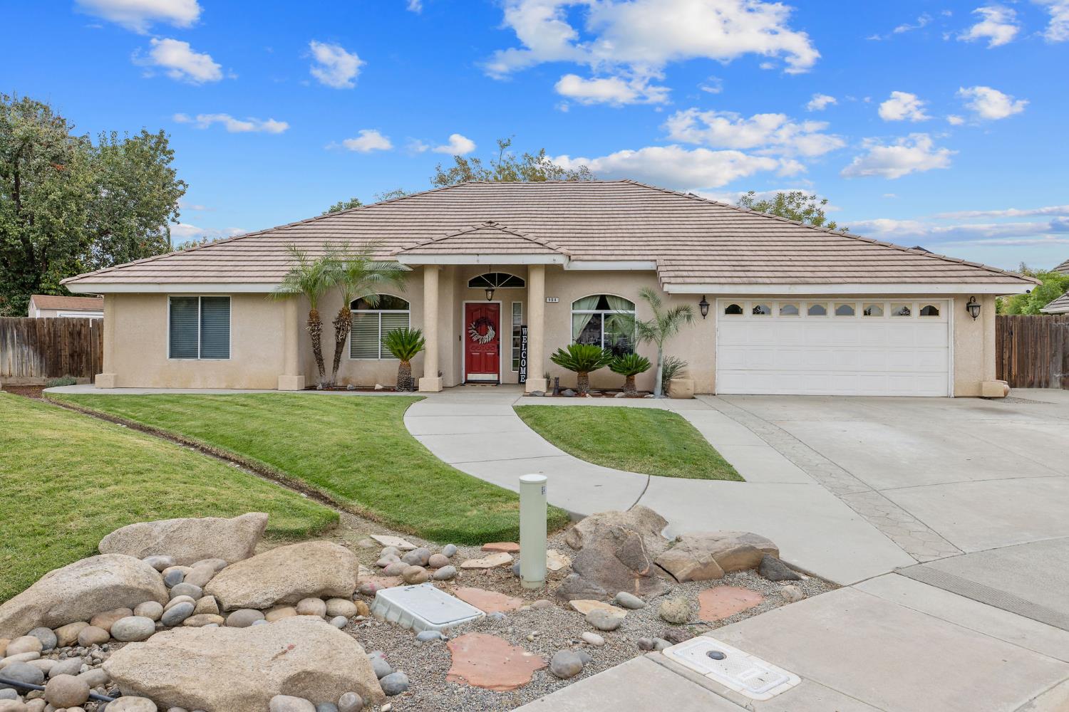 594 Diana Ct